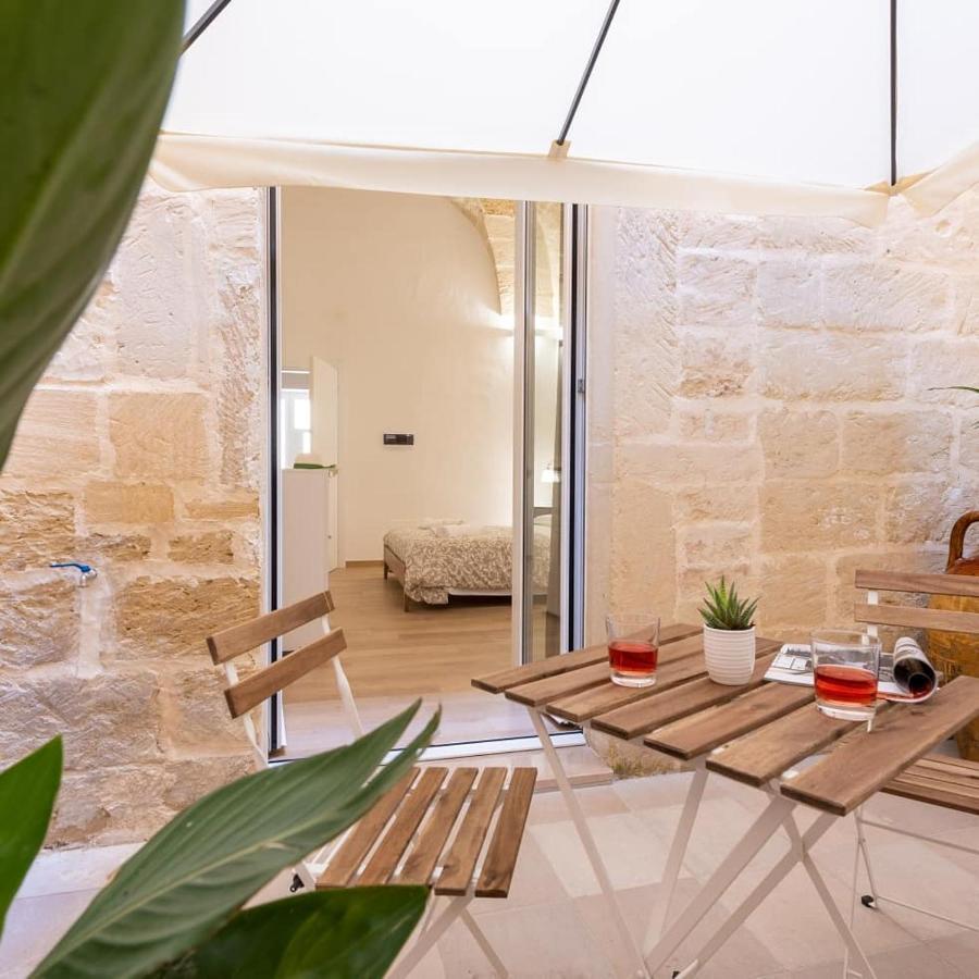 Dimora Le Volte Bed & Breakfast Lecce Exterior foto