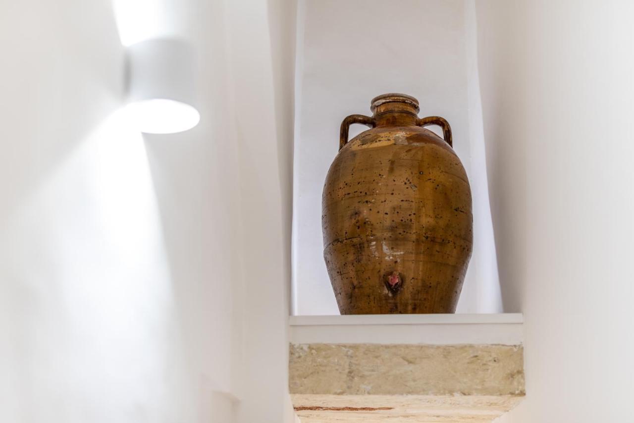 Dimora Le Volte Bed & Breakfast Lecce Exterior foto