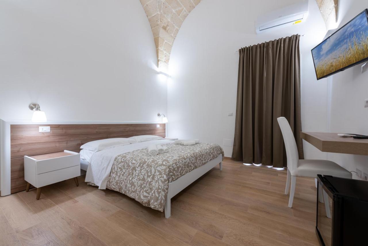 Dimora Le Volte Bed & Breakfast Lecce Exterior foto