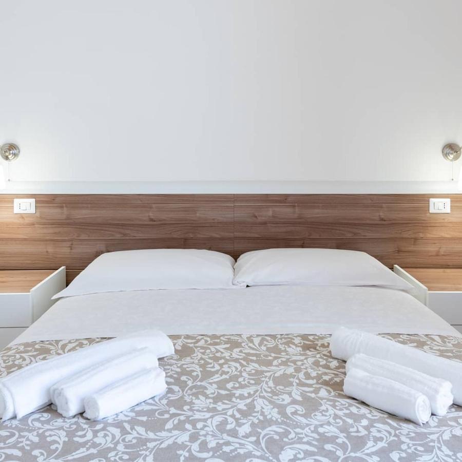 Dimora Le Volte Bed & Breakfast Lecce Exterior foto