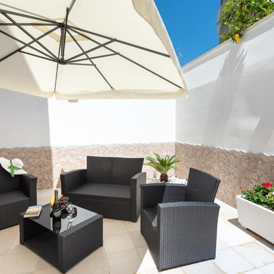 Dimora Le Volte Bed & Breakfast Lecce Exterior foto