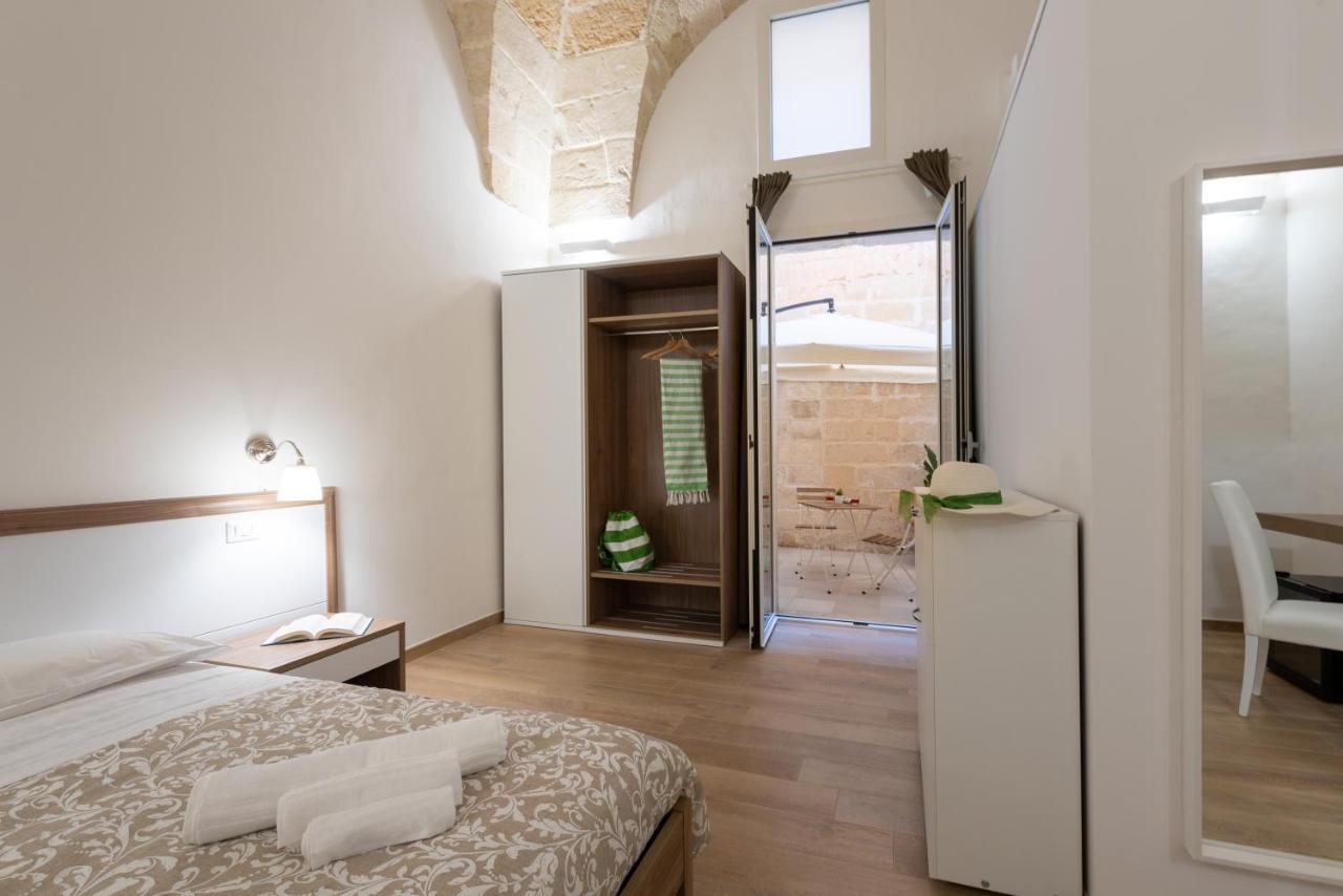 Dimora Le Volte Bed & Breakfast Lecce Exterior foto